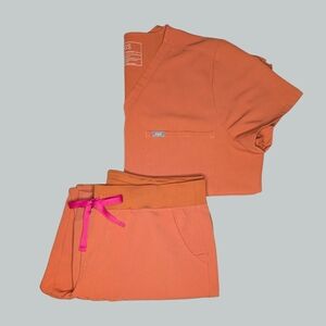 XL FIGS Set (Catarina Top + Zamora Pants) in color "Terracotta" (PO 2818/3186)